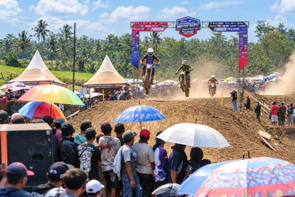 Kejurprov Motocross di Lumajang Bidik Promosi Wisata dan Peluang Usaha Lokal