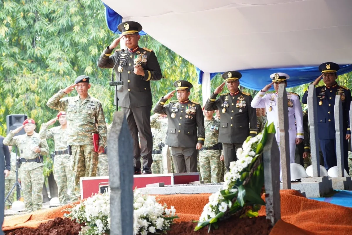 Presiden Prabowo Hadiri Penghormatan Terakhir untuk Mantan Kasad Subagyo Hadi Siswoyo