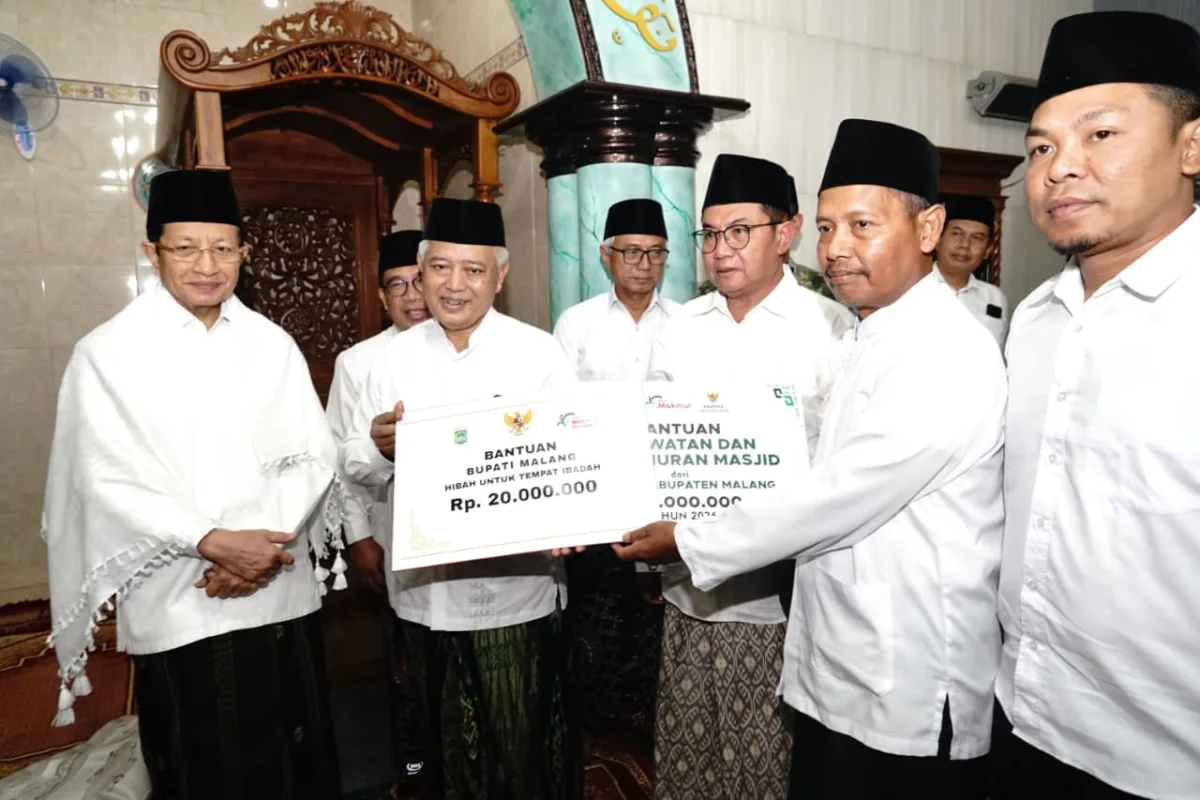 Menag Nasaruddin Umar Jadi Imam Suling di Malang, Beri Apresiasi untuk Sanusi